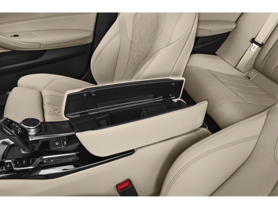 2023 BMW 5 Series 530e xDrive Plug-In Hybrid