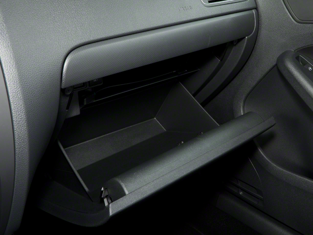 2013 Volkswagen Jetta 4dr Auto SE PZEV