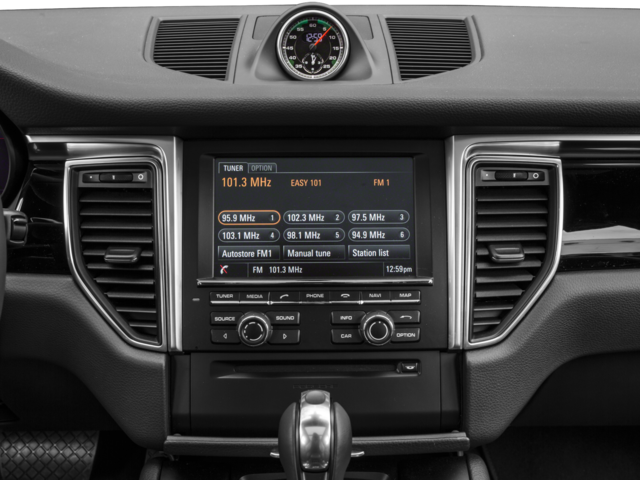 2016 Porsche Macan AWD 4dr S