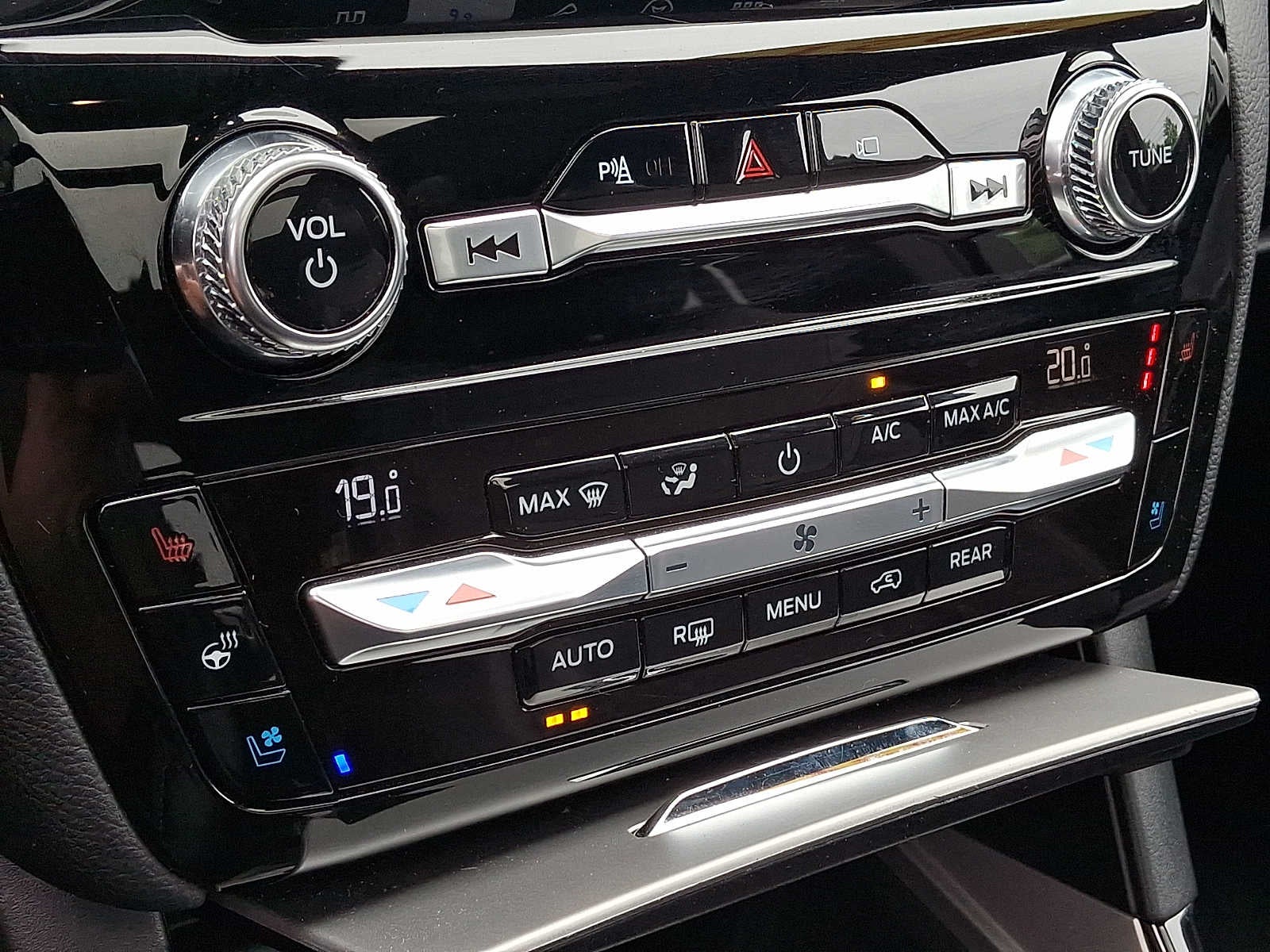 2021 Ford Explorer ST 4WD