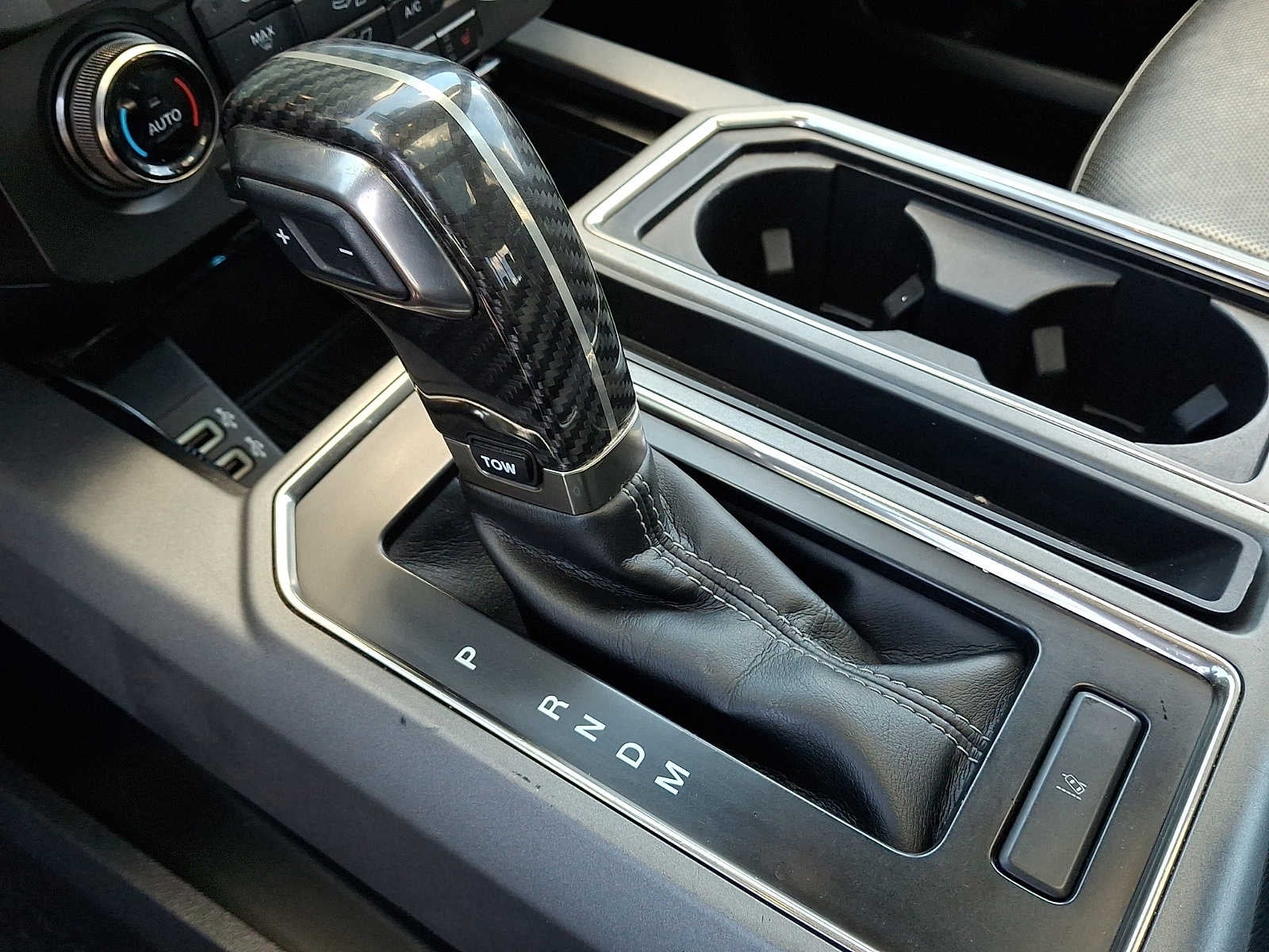 2018 Ford F-150 Raptor 4WD SuperCrew 5.5 Box