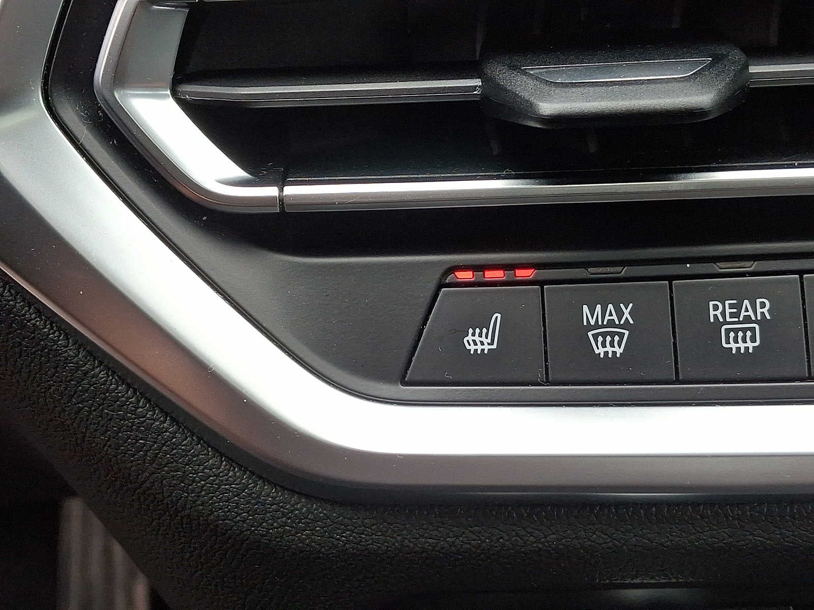 2021 BMW 3 Series 330i - Photo 27