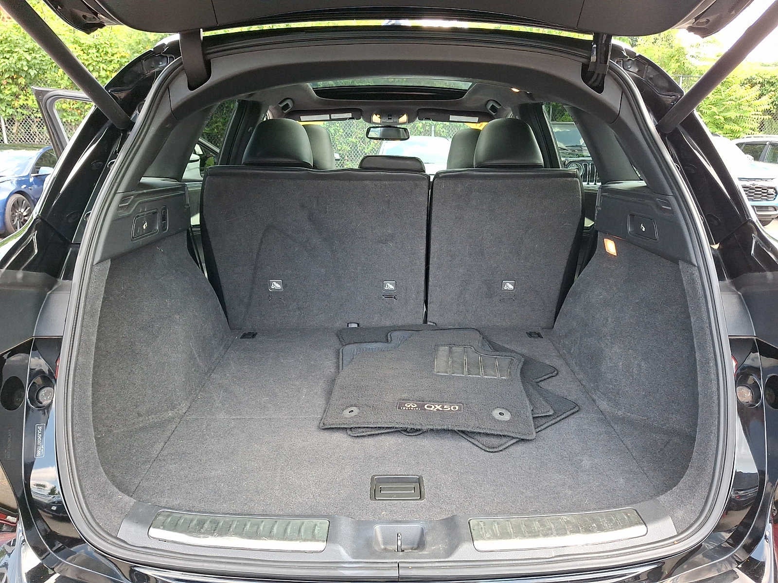 2019 INFINITI QX50 ESSENTIAL AWD