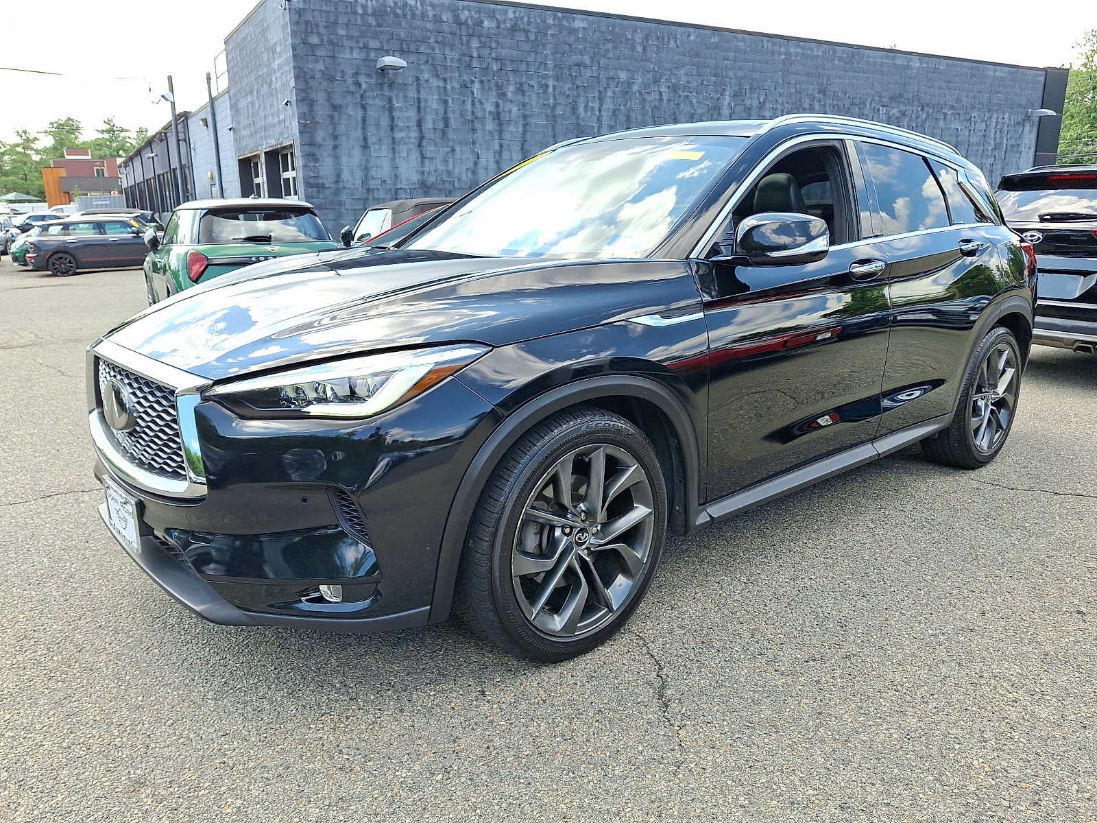 2019 INFINITI QX50 ESSENTIAL AWD