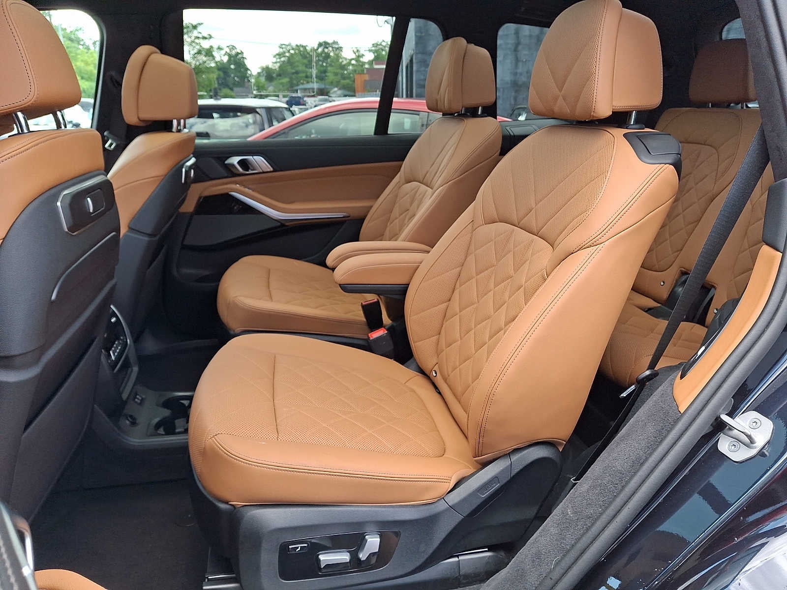 2024 BMW X7 xDrive40i Sports Activity Vehicle