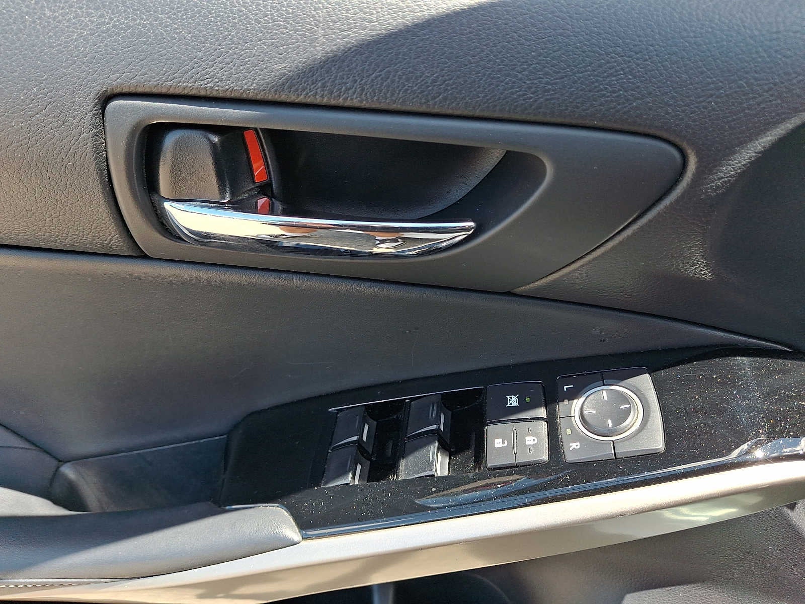 2015 Lexus IS 250 4dr Sport Sdn AWD