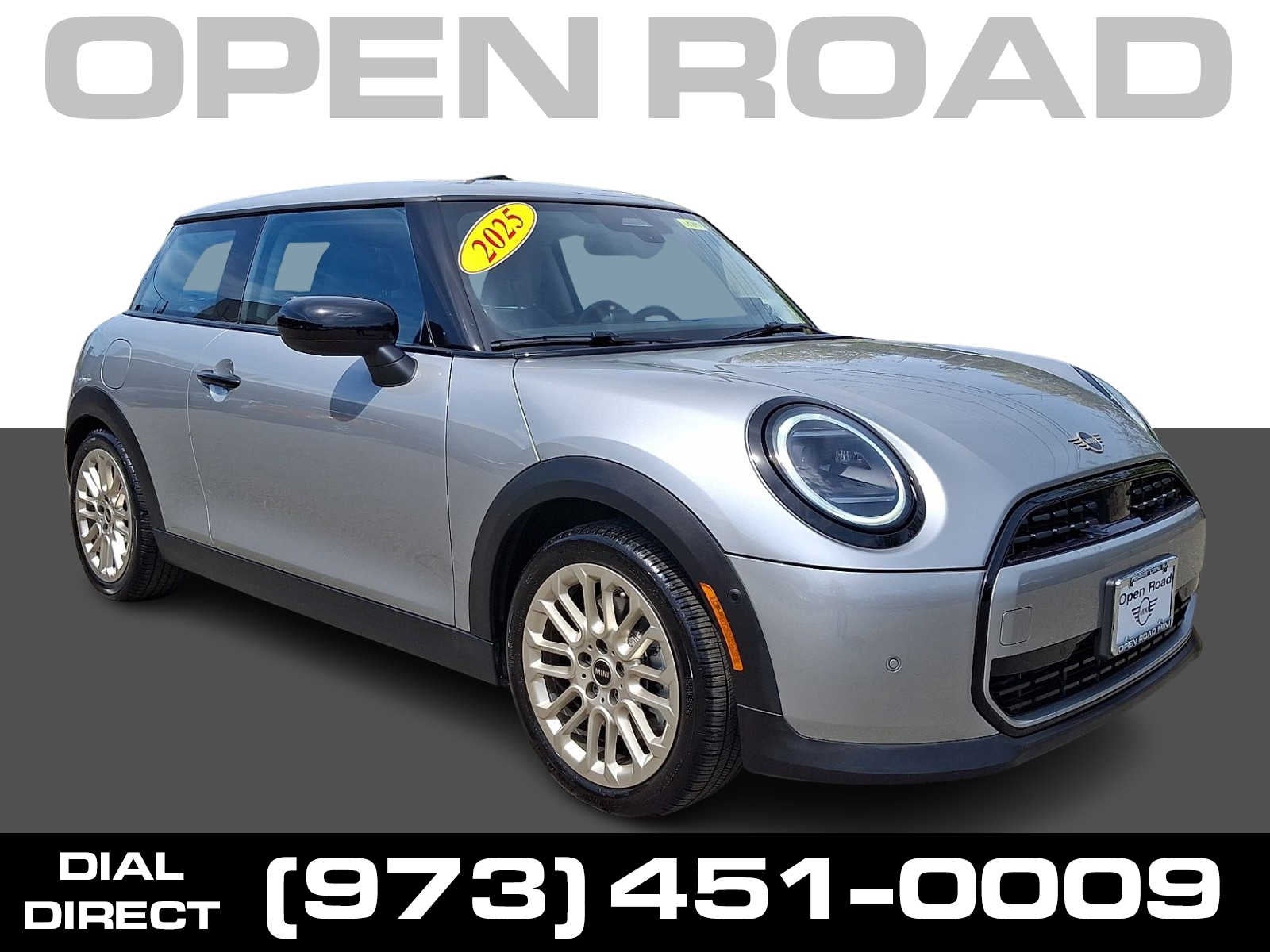 2025 MINI Hardtop Cooper's photo