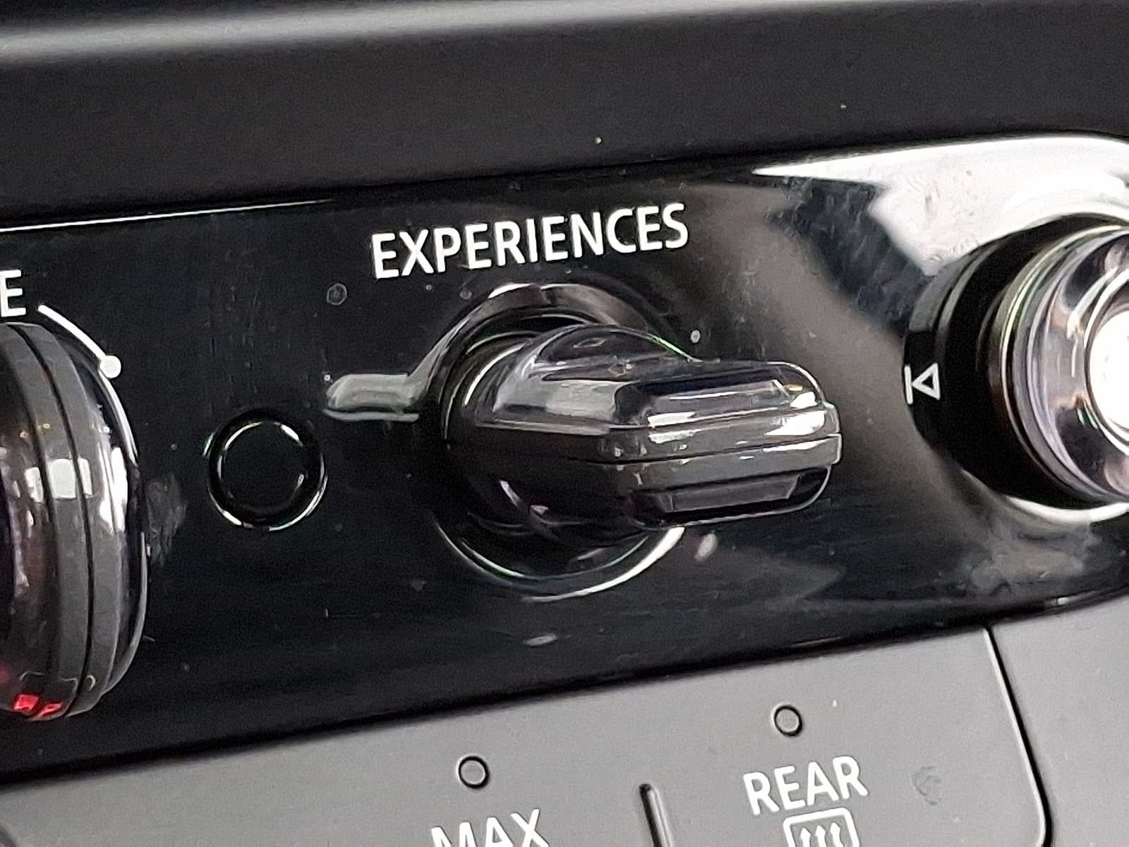 2025 MINI Hardtop 2 Door Cooper