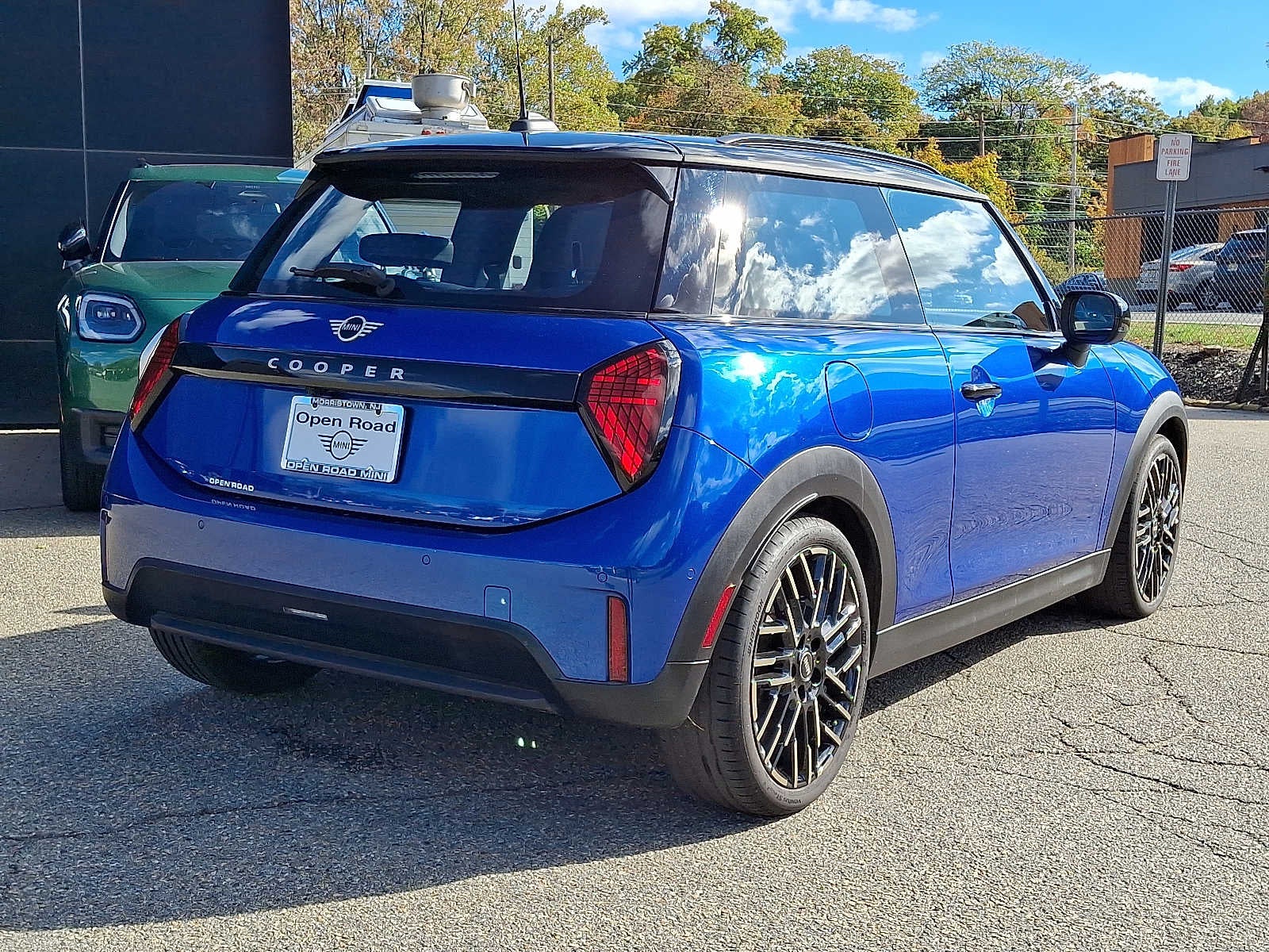 2025 MINI Hardtop 2 Door Cooper