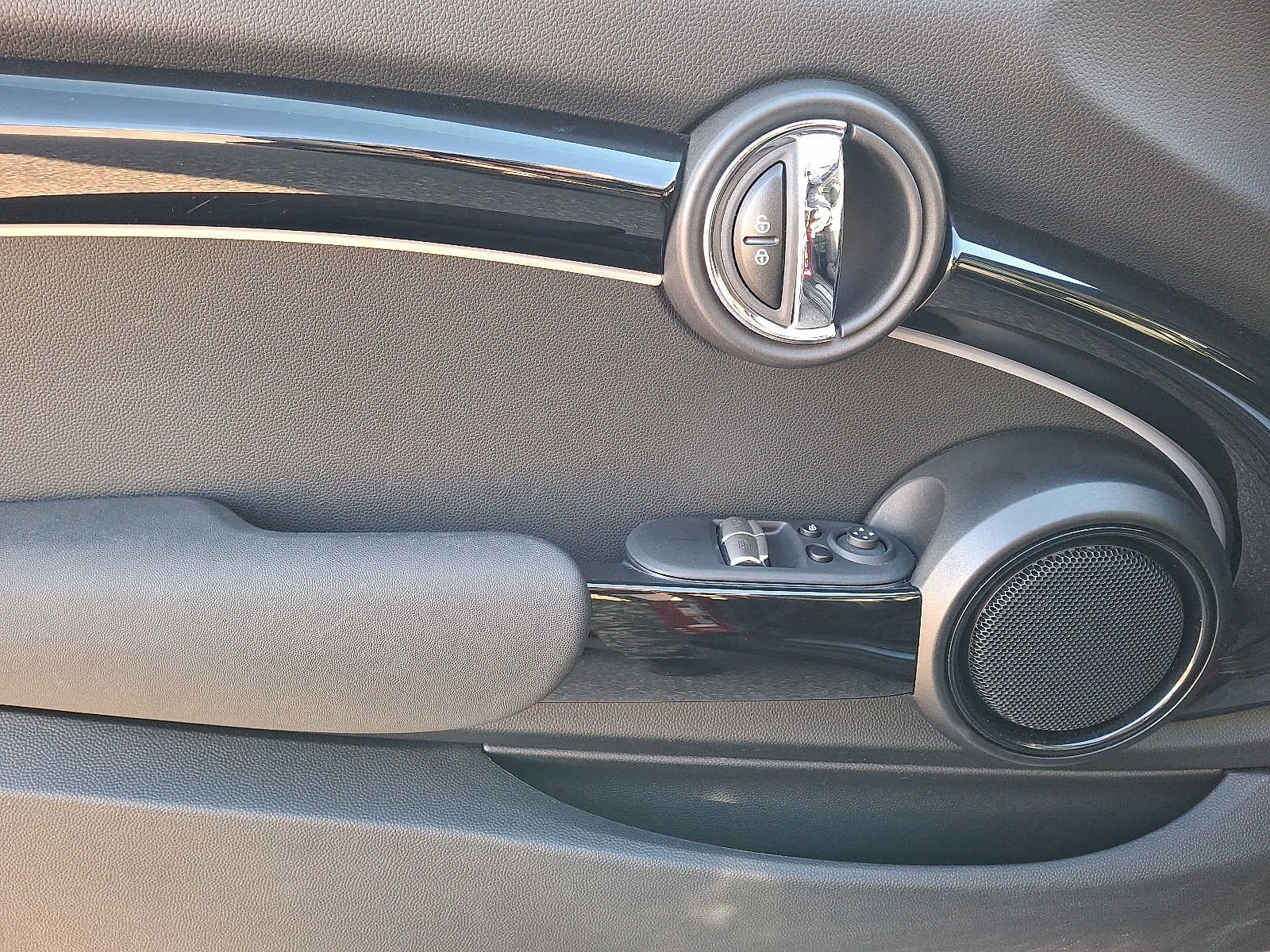 2023 MINI Hardtop 2 Door Cooper