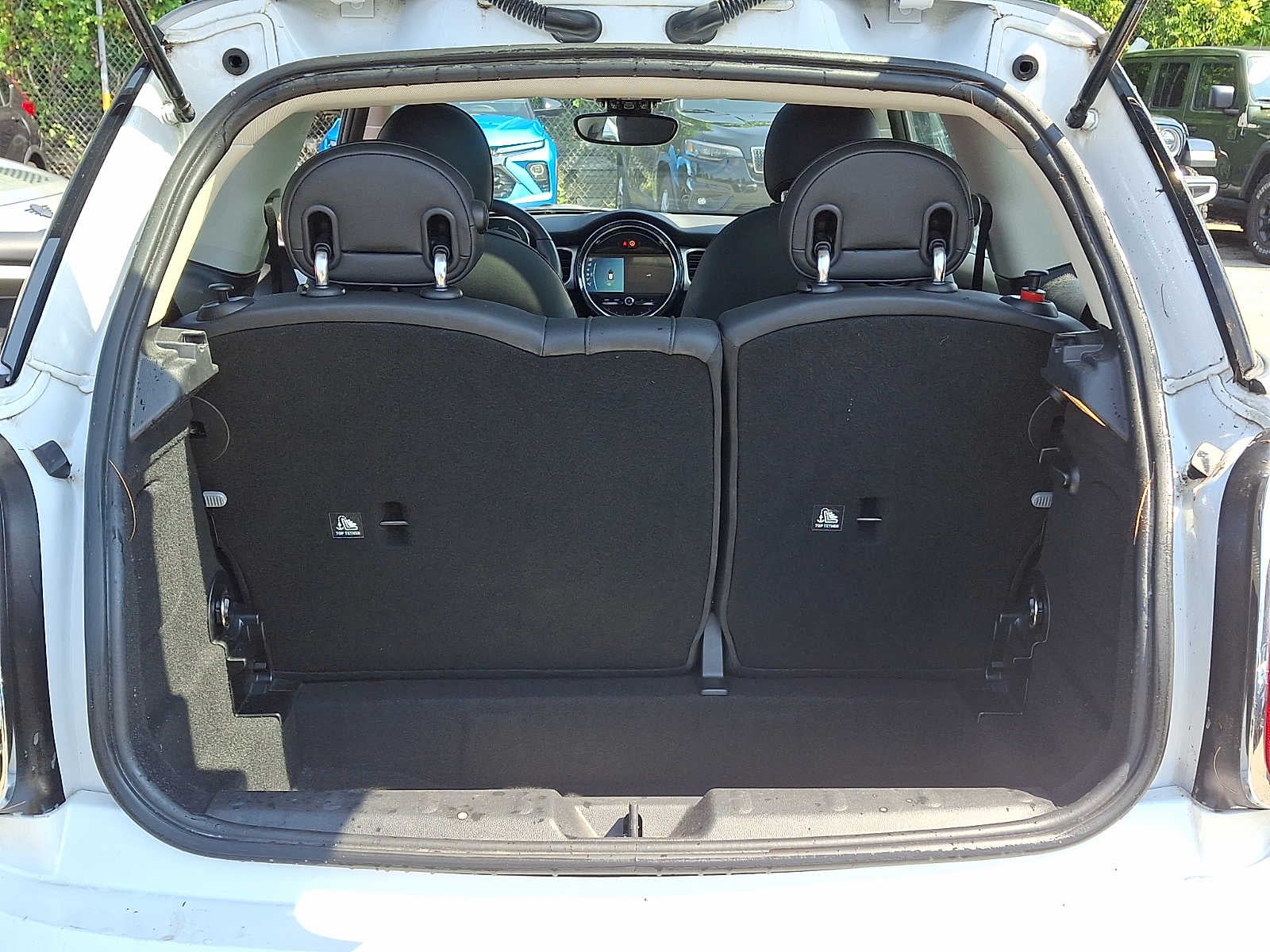 2024 MINI Hardtop 2 Door Base - Photo 27