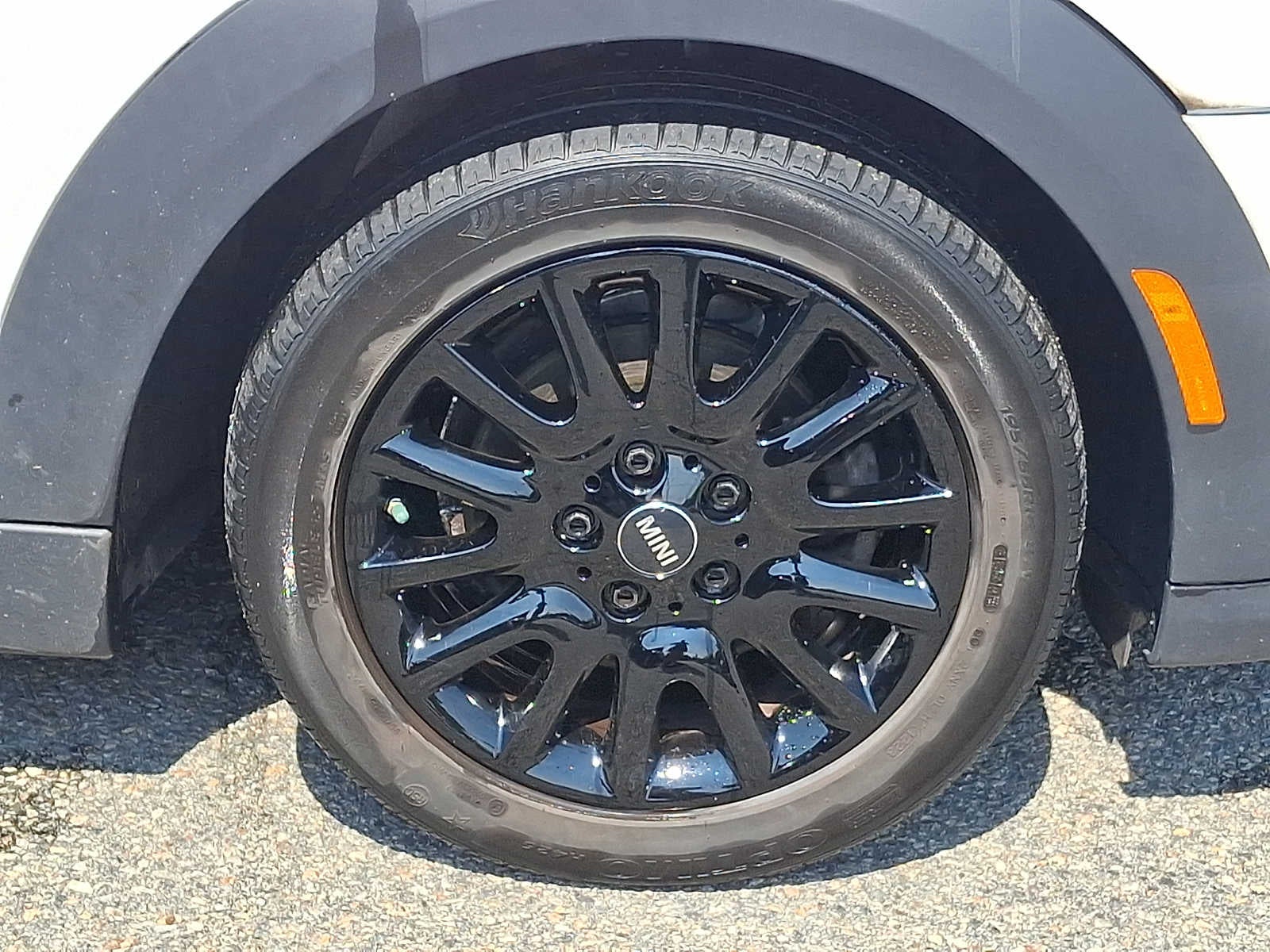 2024 MINI Hardtop 2 Door Base - Photo 7