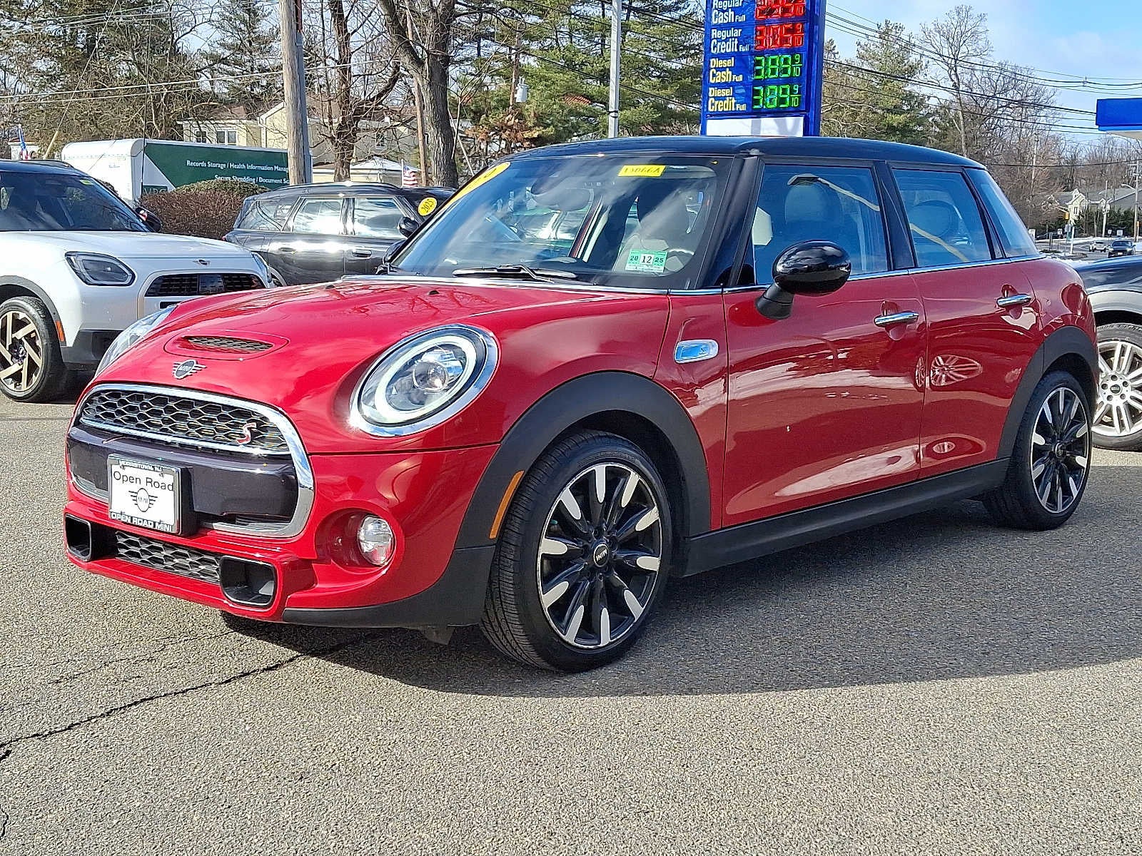 2019 MINI Hardtop 4 Door Signature Cooper S
