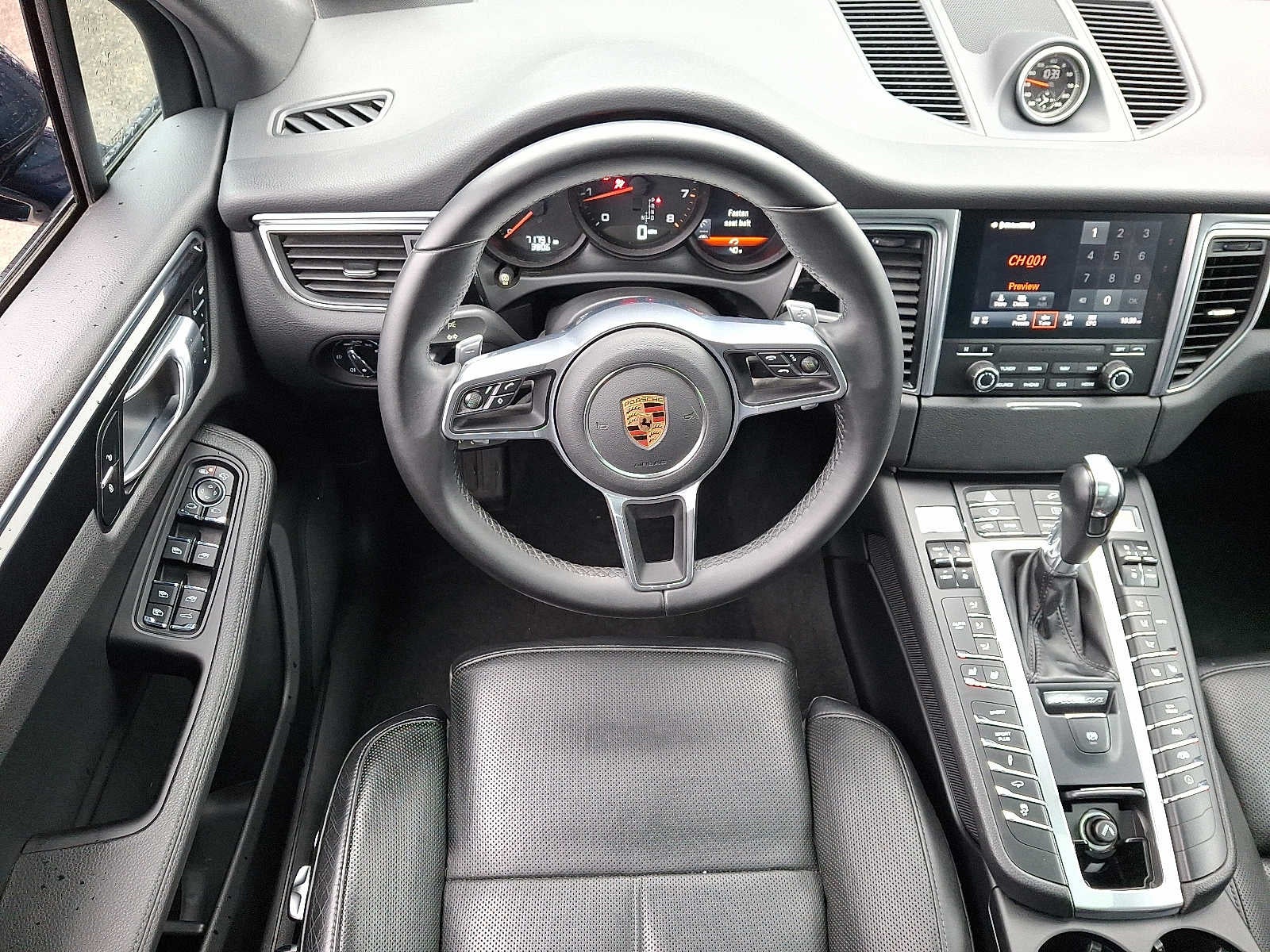 2018 Porsche Macan AWD