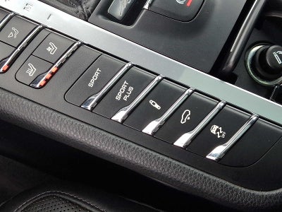 2018 Porsche Macan AWD