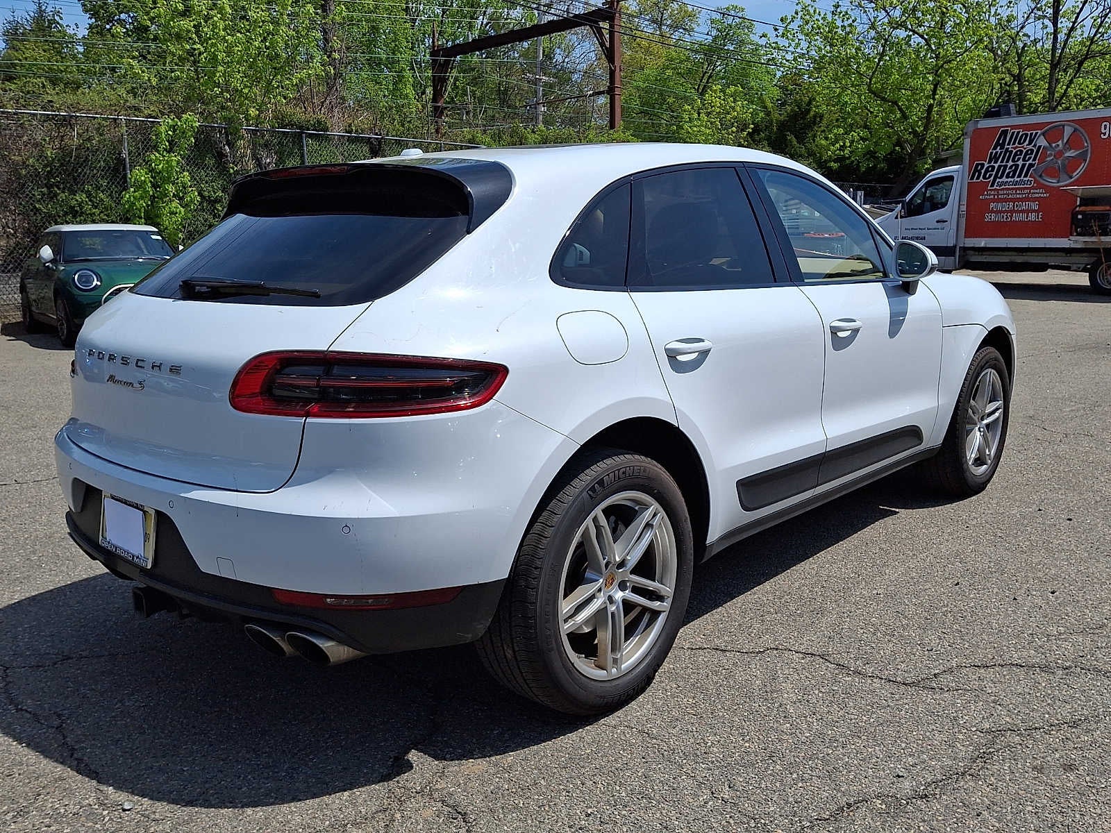2016 Porsche Macan AWD 4dr S