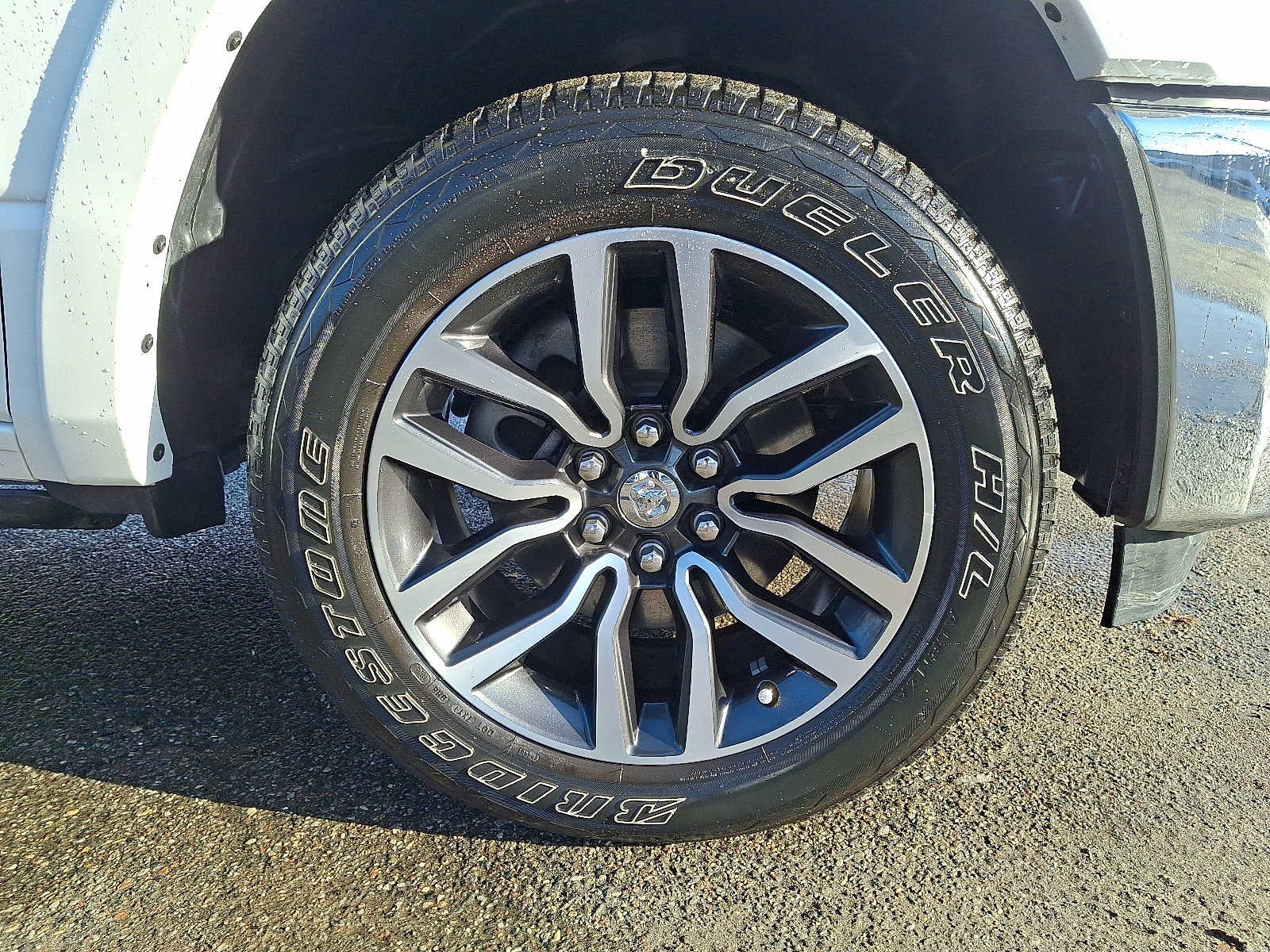 2025 RAM 1500 Longhorn 4x4 Crew Cab 57 Box