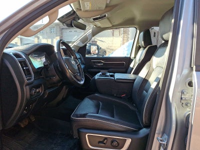 2022 RAM 1500 Laramie 4x4 Crew Cab 57 Box