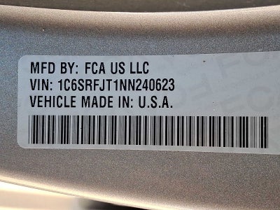 2022 RAM 1500 Laramie 4x4 Crew Cab 57 Box