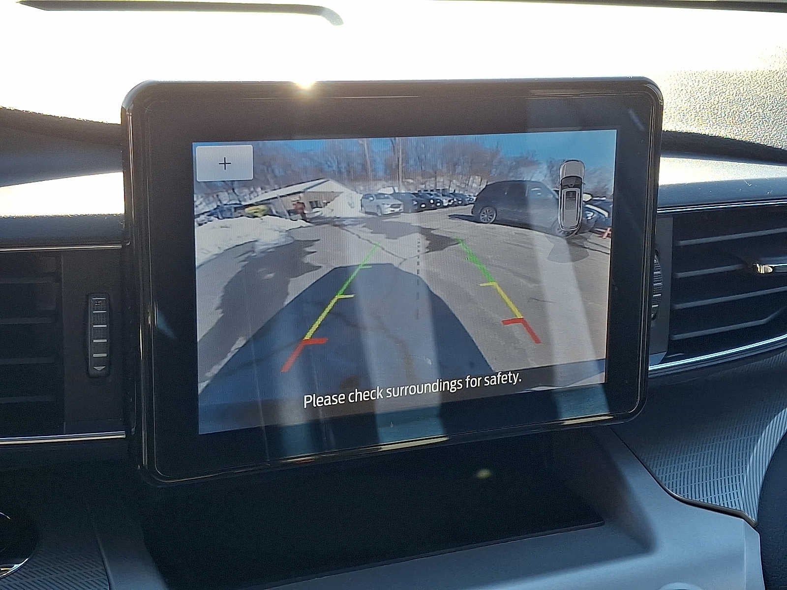 2022 Ford Explorer XLT 4WD