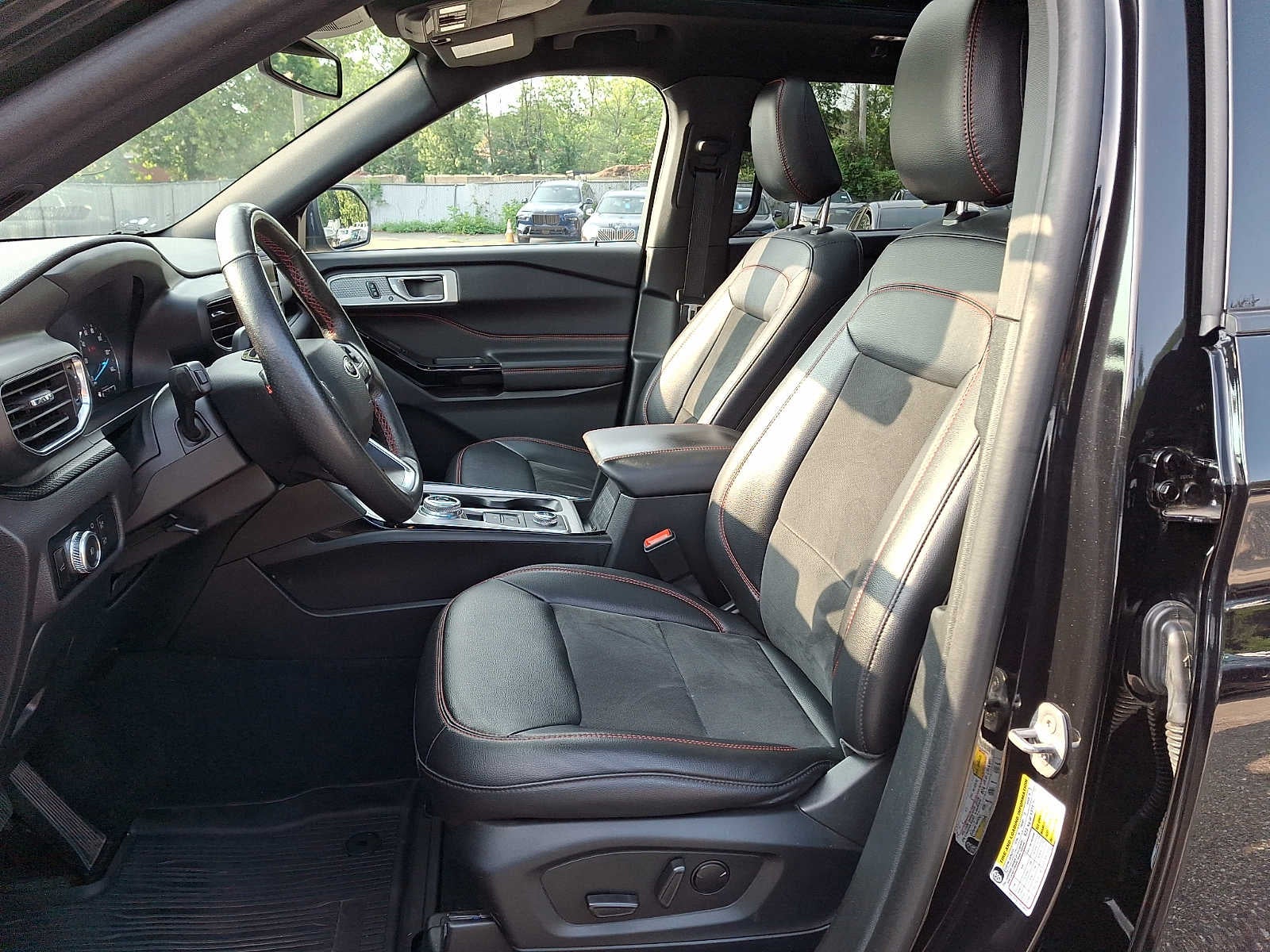 2023 Ford Explorer ST-Line 4WD
