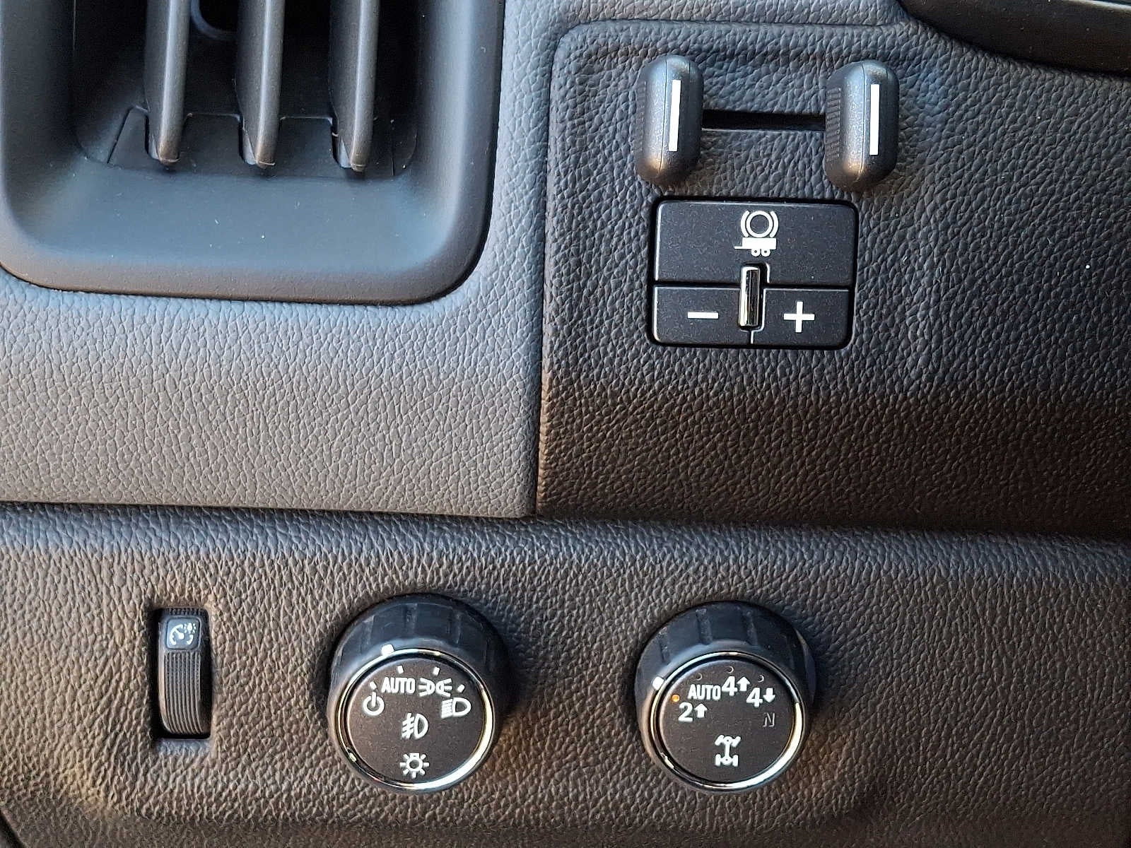 2022 Chevrolet Colorado 4WD Ext Cab 128 Z71