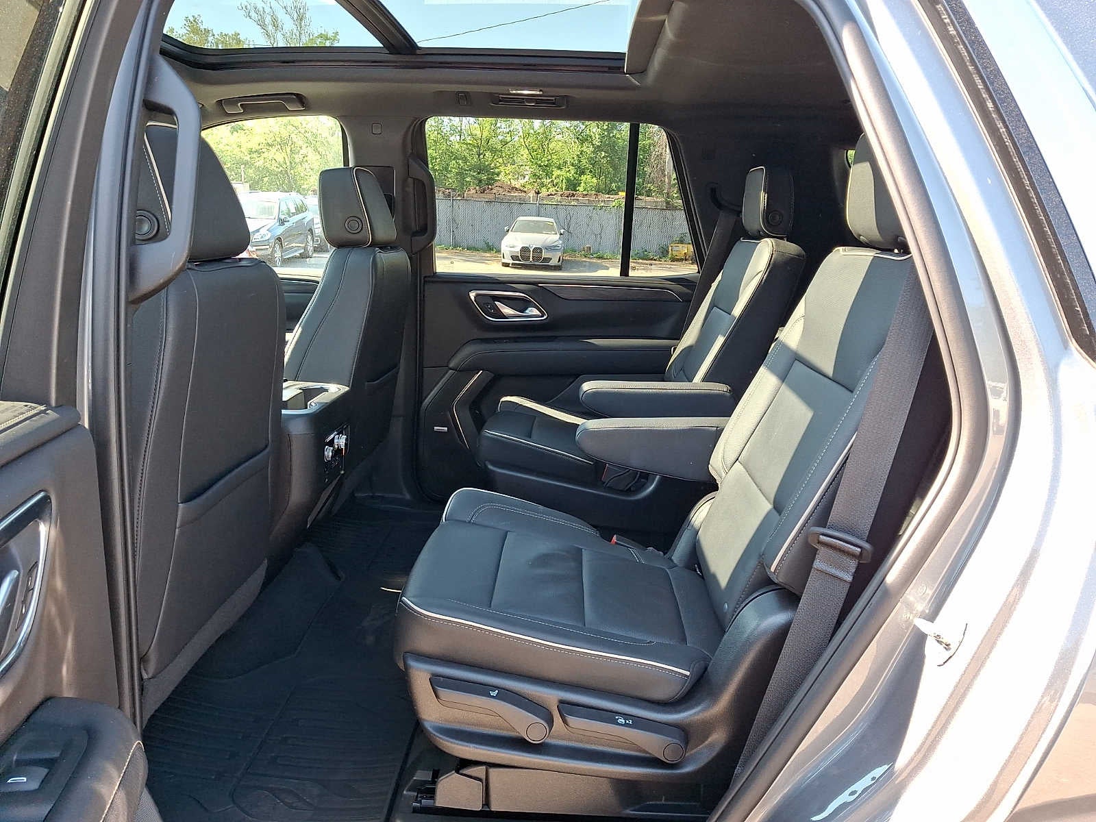 2022 GMC Yukon 4WD 4dr SLT
