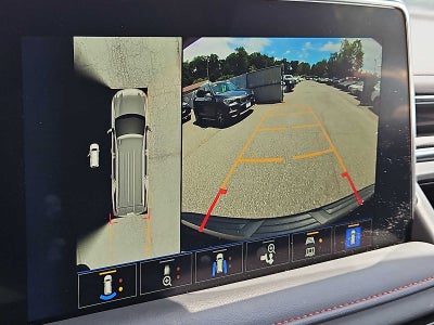 2024 Chevrolet Suburban 4WD 4dr RST
