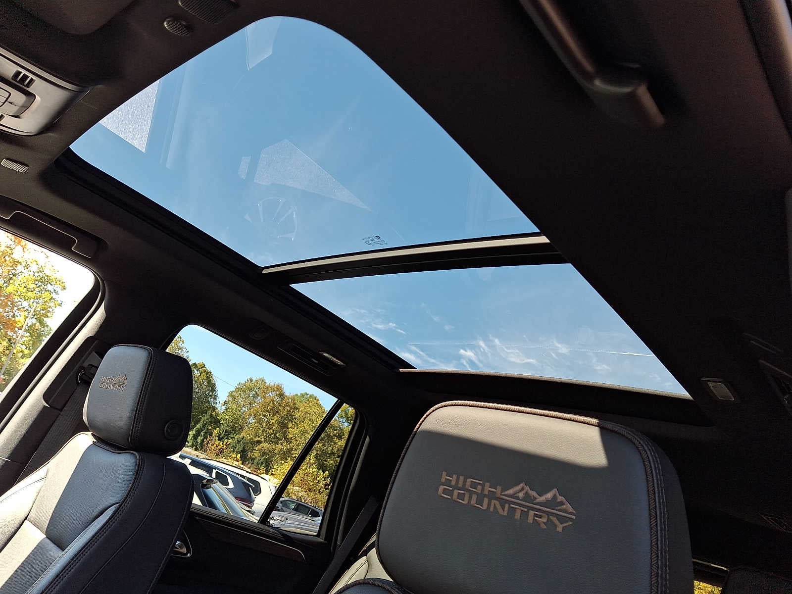 2022 Chevrolet Tahoe 4WD 4dr High Country