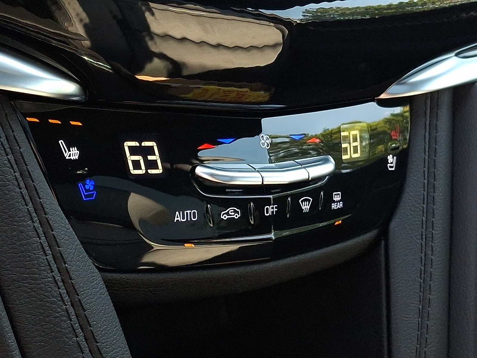 2024 Cadillac XT6 AWD 4dr Sport