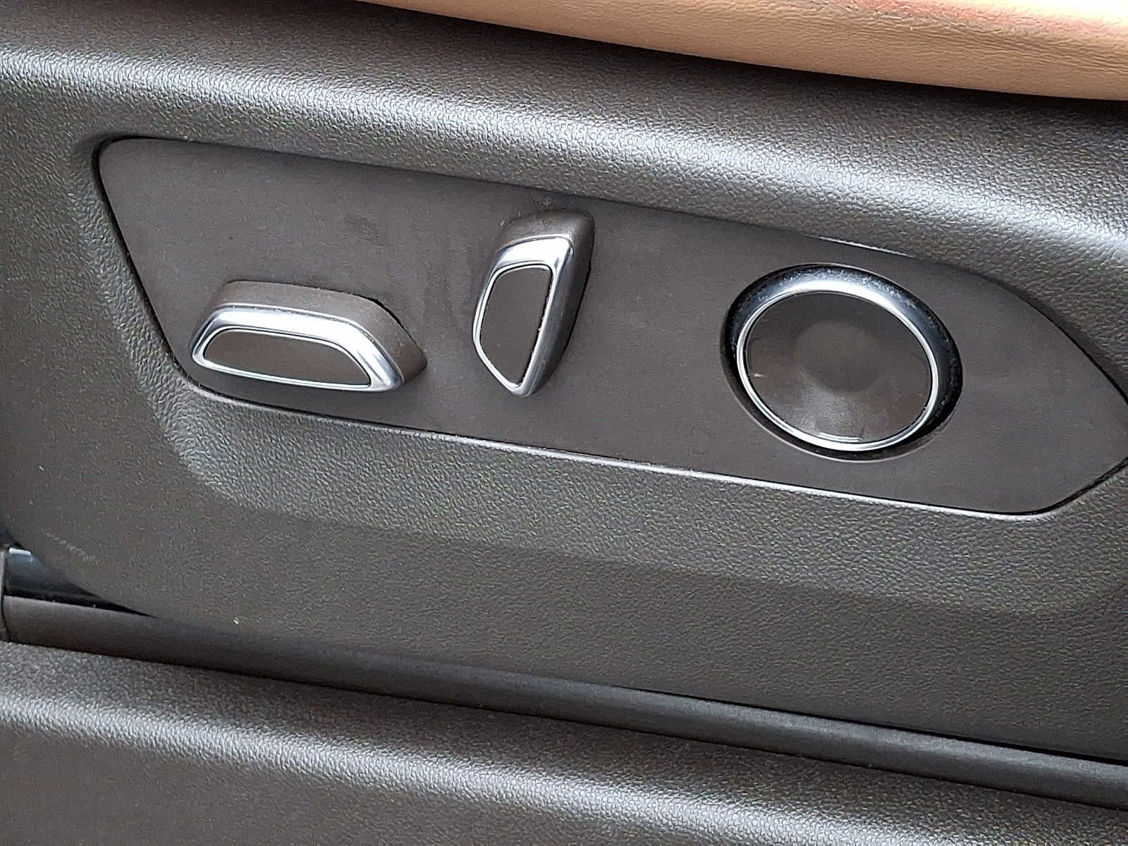 2021 Cadillac Escalade 4WD 4dr Premium Luxury