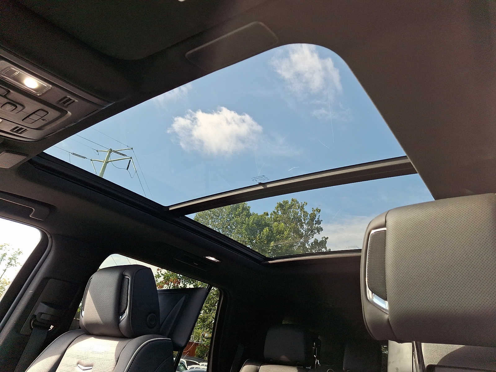 2023 Cadillac Escalade 4WD 4dr Premium Luxury