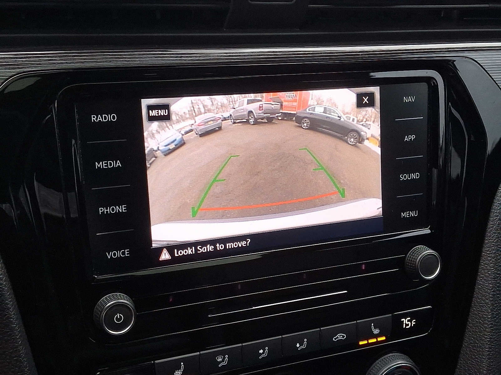 2021 Volkswagen Passat 2.0T R-Line Auto