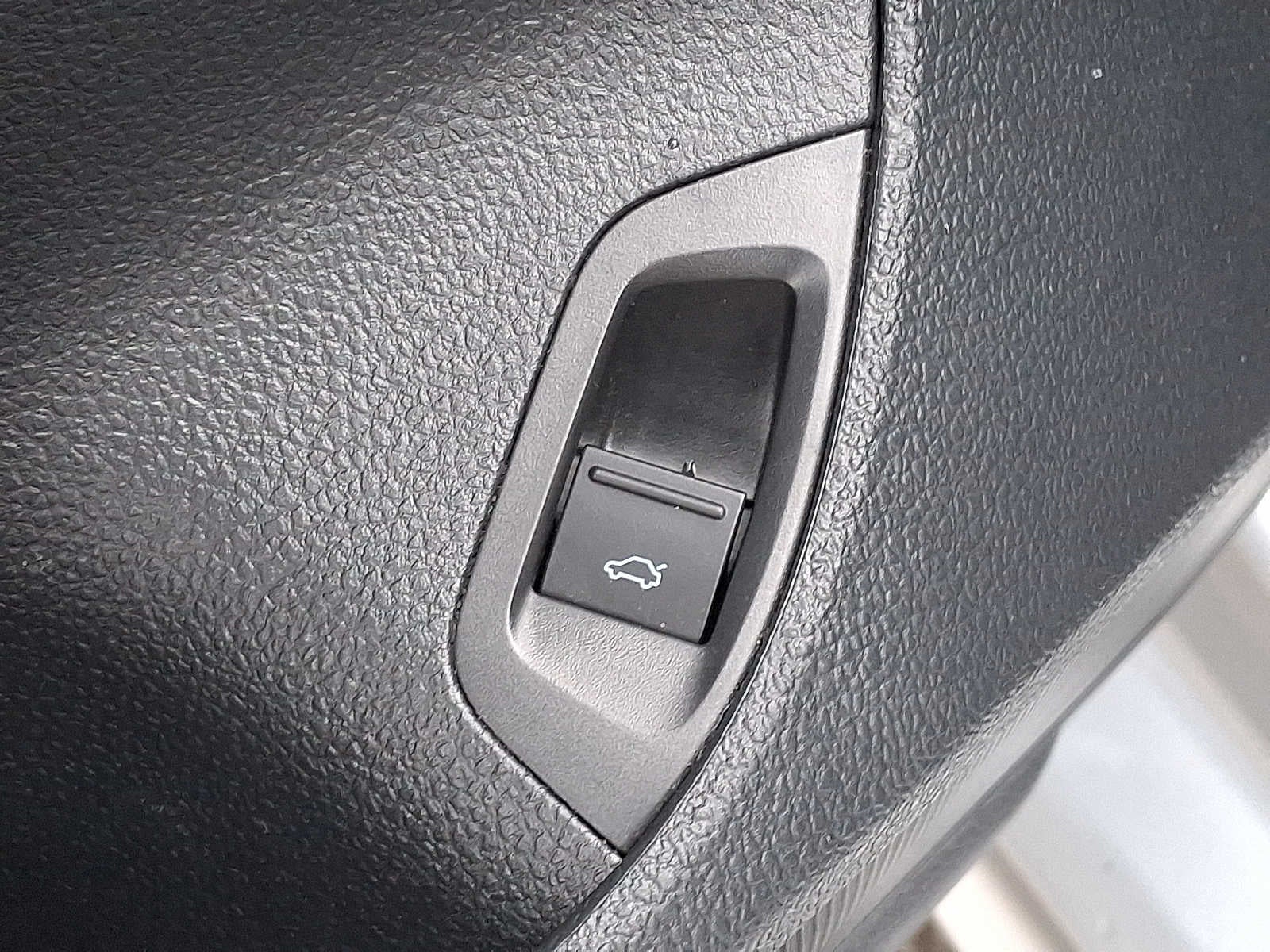 2021 Volkswagen Passat 2.0T R-Line Auto