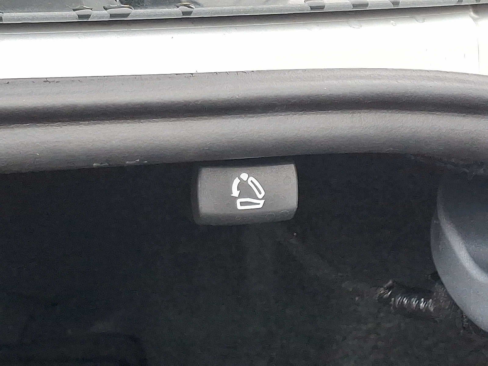 2021 Volkswagen Passat 2.0T R-Line Auto