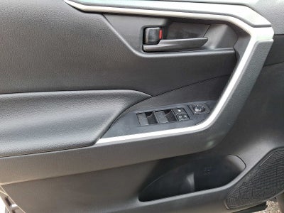 2020 Toyota RAV4 LE AWD