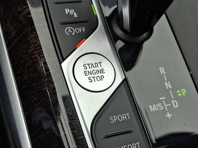 2021 BMW 3 Series 330i xDrive Sedan North America