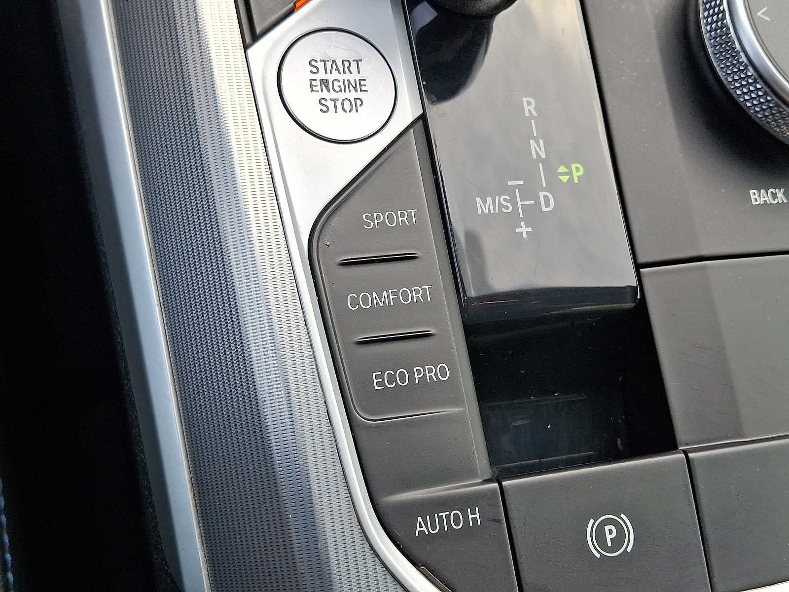 2022 BMW 3 Series 330i xDrive Sedan North America