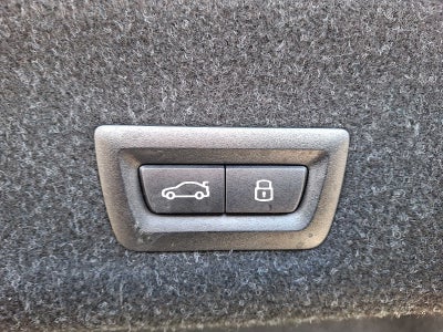 2025 BMW 3 Series 330i xDrive Sedan