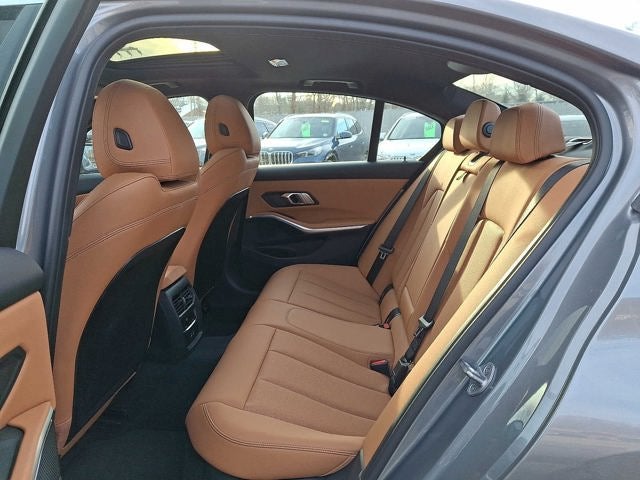 2025 BMW 3 Series 330i xDrive Sedan