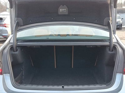 2025 BMW 3 Series 330i xDrive Sedan