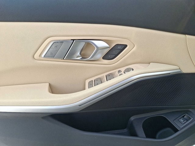 2025 BMW 3 Series 330i xDrive Sedan