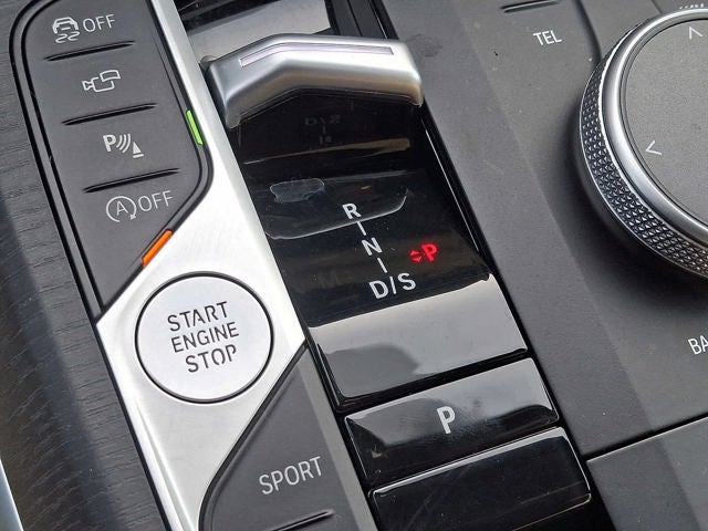 2025 BMW 3 Series 330i xDrive Sedan