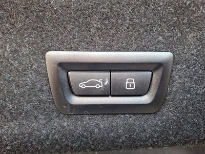 2025 BMW 3 Series 330i xDrive Sedan