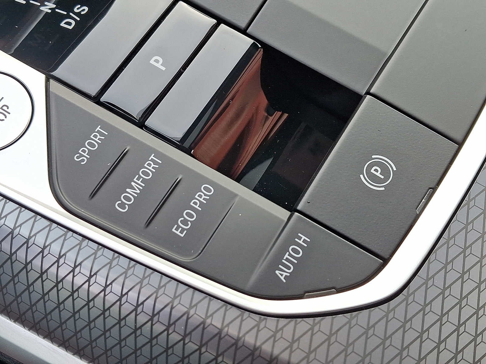 2025 BMW 3 Series 330i xDrive Sedan