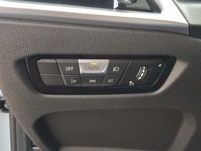 2025 BMW 3 Series 330i xDrive Sedan