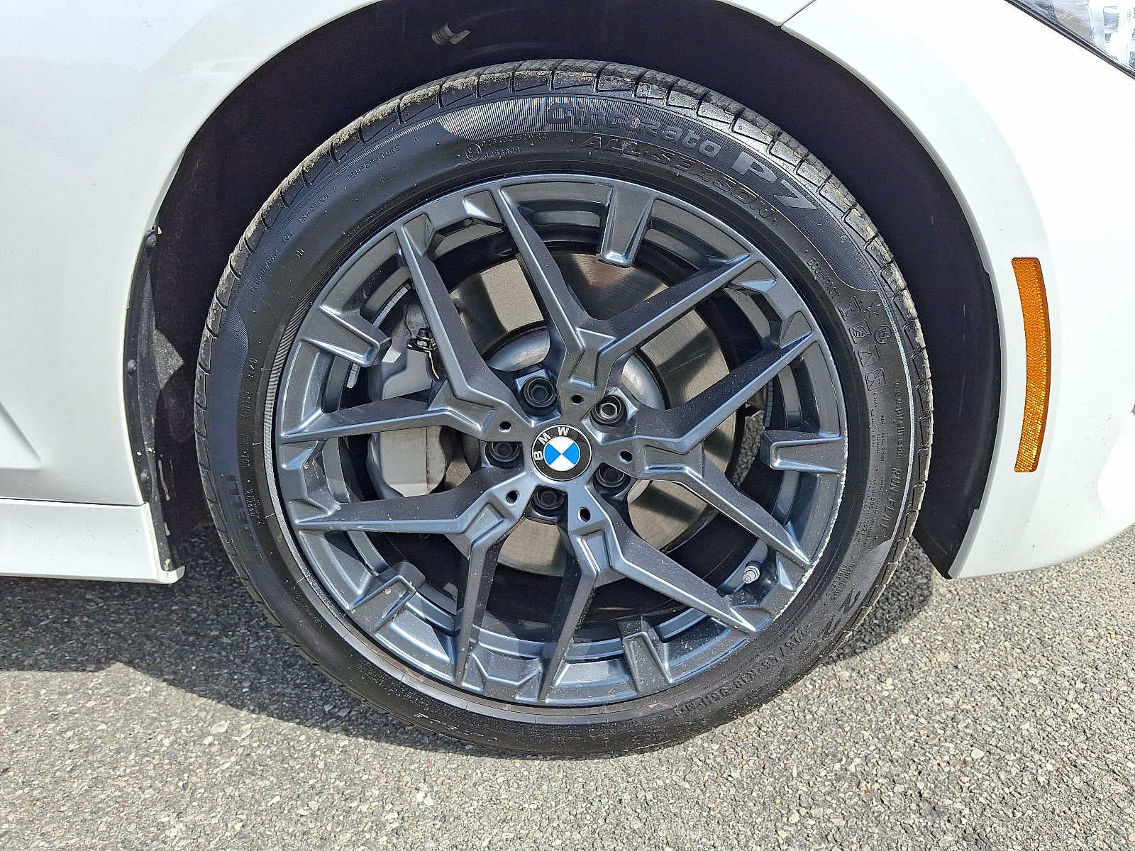 2025 BMW 3 Series 330i xDrive Sedan