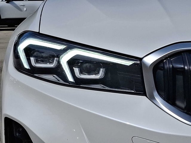 2025 BMW 3 Series 330i xDrive Sedan