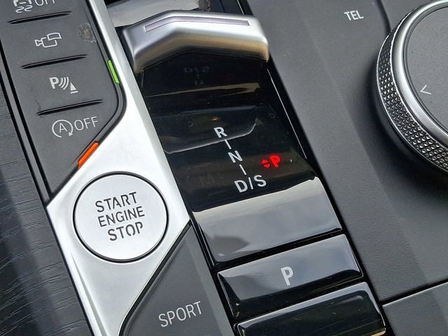 2025 BMW 3 Series 330i xDrive Sedan