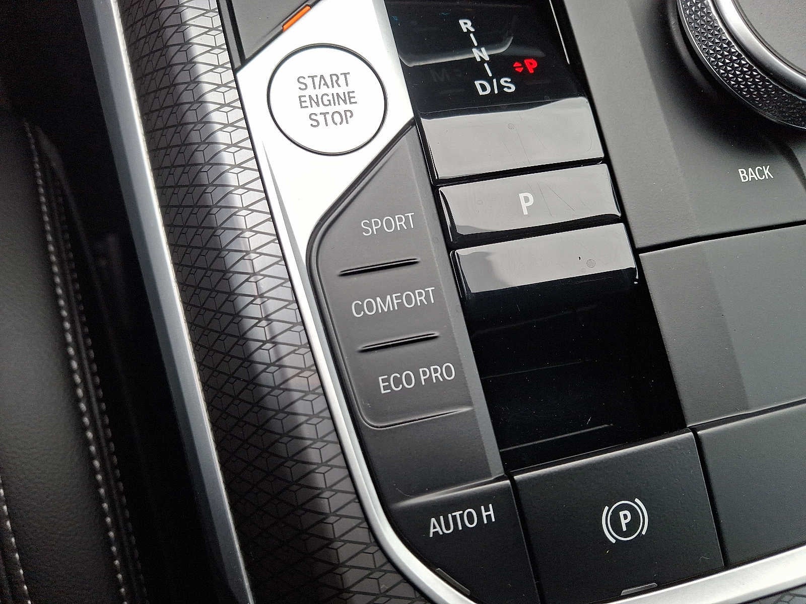 2025 BMW 3 Series 330i xDrive Sedan